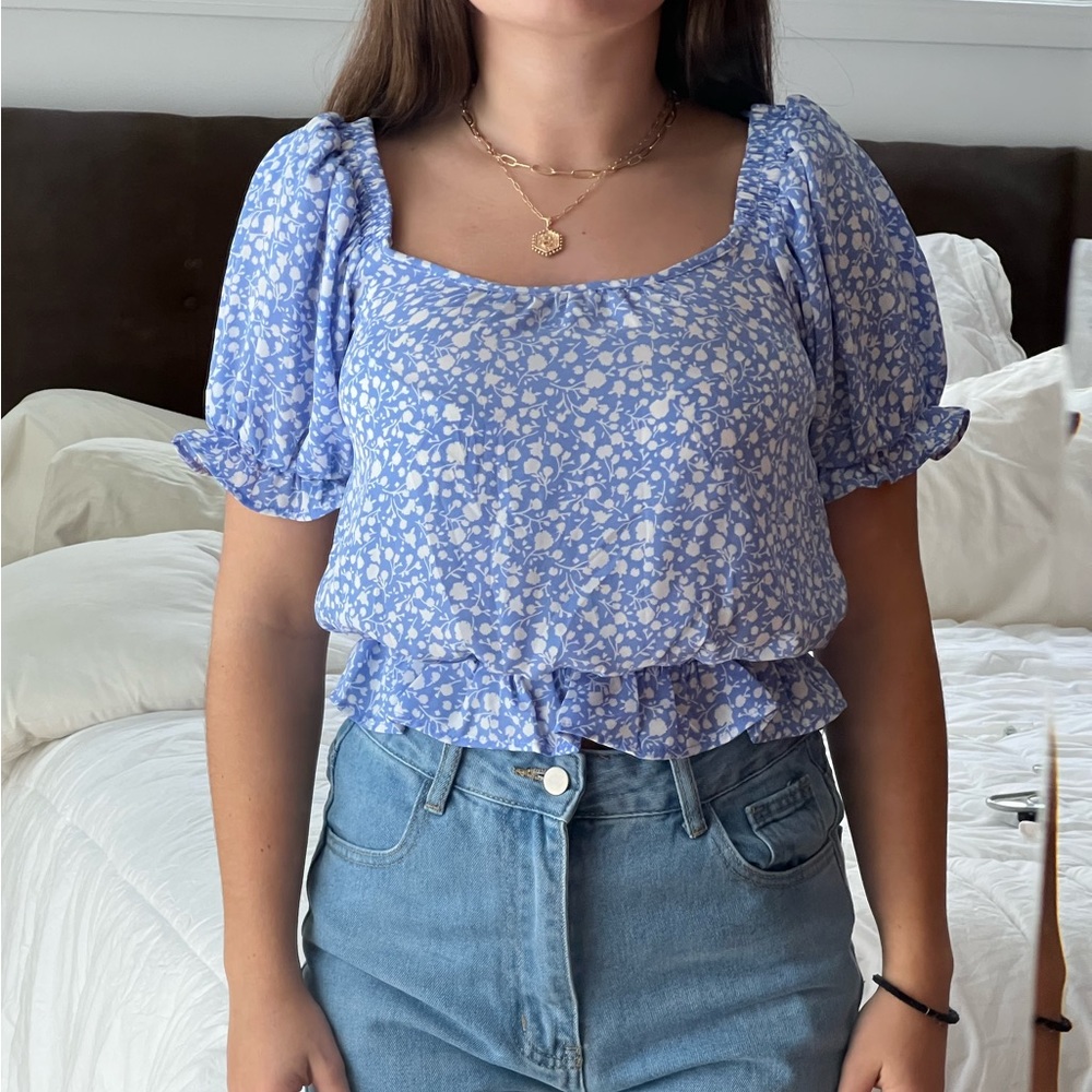 Women’s Low Back Top